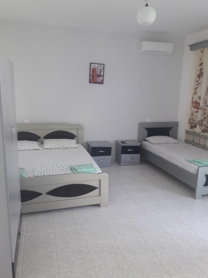 Petrit Guesthouse Ksamil Exterior foto