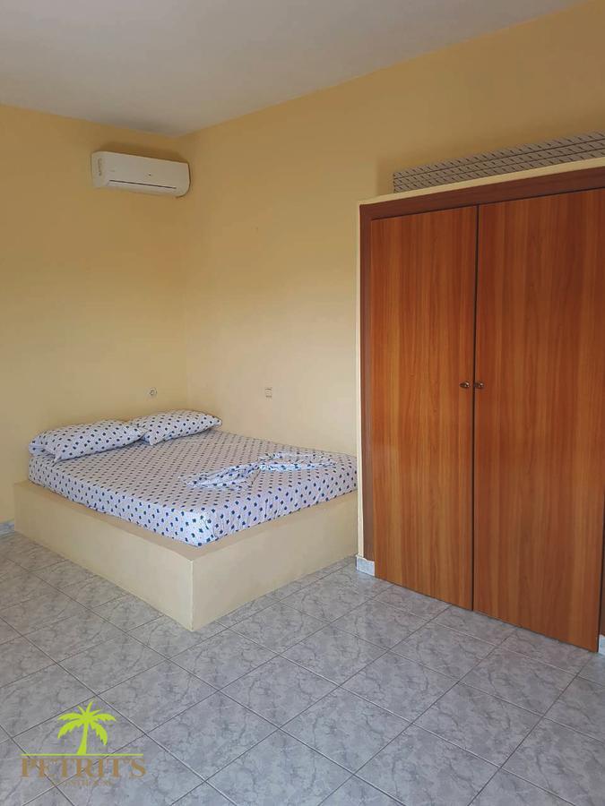 Petrit Guesthouse Ksamil Exterior foto